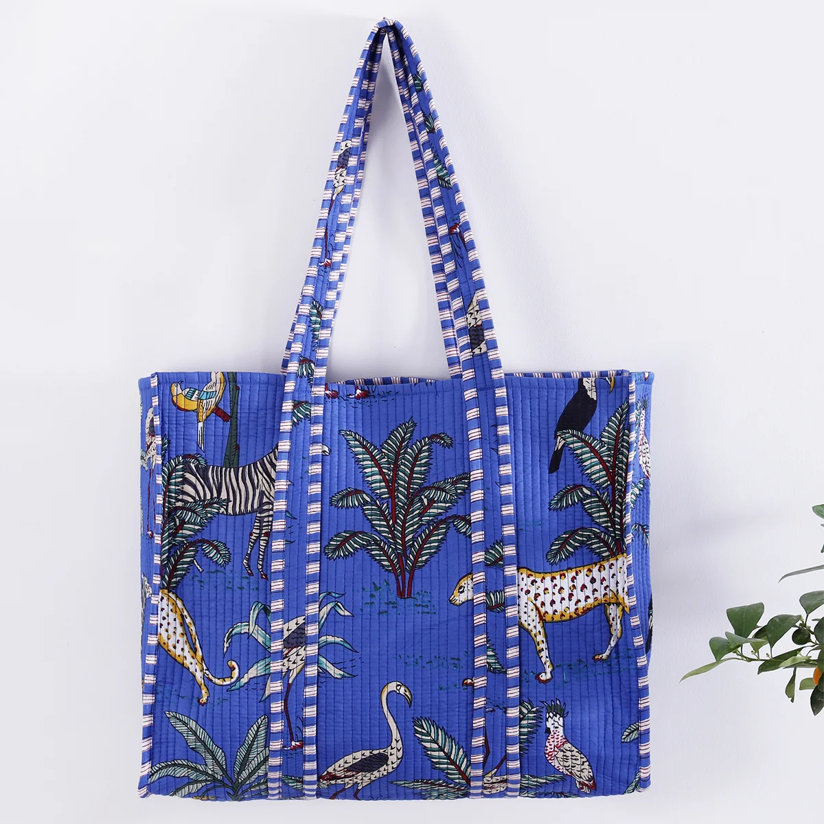 blue-tiger-print-quilted-carry-bags CHB-17-