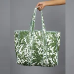 Women Green Leaf Travel Tote Bags - Image 5