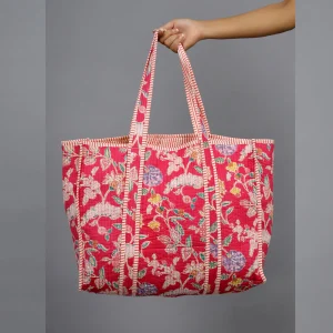 Women Pink Floral Quilted Shoulder Bags - Image 5