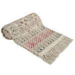 White Floral Traditional Area Rug , 6'3"x 4' Feet - Image 3