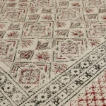 White Floral Traditional Area Rug , 6'3"x 4' Feet - Image 2
