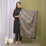 Women Black Ikat Bandhej Scarf - Image 2