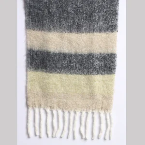 Beige And Black Check Men's Muffler Perfect Gift - Image 5