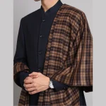 Men's Reversible Kullu Chocolate Brown Shawl - Image 4