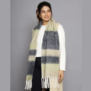 Women Black Check Acrylic Reversible Scarves - Image 5
