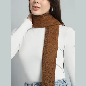Indian Handmade Brown Leopard Muffler - Image 4