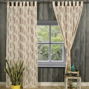 White Feather Printed Design Cotton Curtain - Image 4