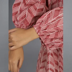 Women Maroon Arrow Print Cotton Kimono Shrug - Image 5