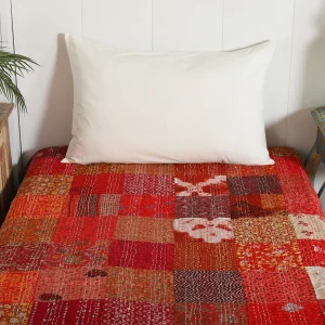 Red Patchwork Silk Fabric Single Size Kantha Quilt - Image 3