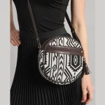 Beautiful Black & White Ikat Print Purse - Image 4