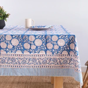 Blue Floral Print Tablecloth With Napkins Set - Image 3