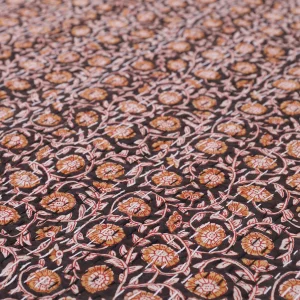 Red And Black Floral Printed Kantha Quilt King Size Bed Cover - Image 4