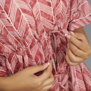 Women Plus Size Cotton Kaftan Maroon Arrow Print - Image 5