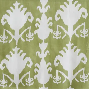 Green Ikat Print 100% Cotton Dressmaking Craft Fabric - Image 4