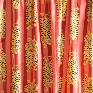 Indian Tiger Stripe Print Lightweight Cotton Fabric - Image 3