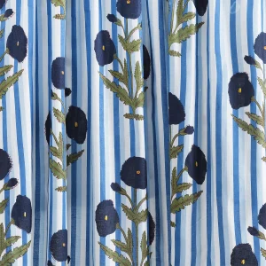 Blue Stripe and Floral Print Napkins Set - Image 9