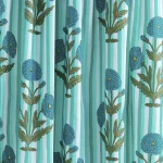 Floral & Stripe Printed Napkins Set - Image 8