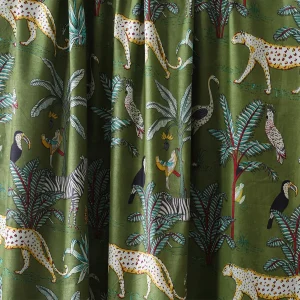 Green Forest Printed Dining Table Napkins - Image 7
