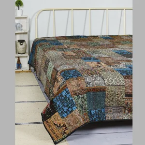 Black Queen Size Patchwork Silk Quilt 90"x108" Inch - Image 4