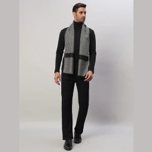 Men's Reversible Abstract Pattern Soft Wool Muffler - Image 7