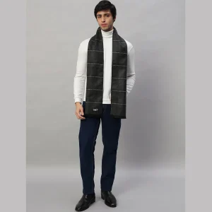 Cashmere Made Dark Grey Checked Muffler - Image 3
