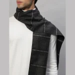 Cashmere Made Dark Grey Checked Muffler - Image 5