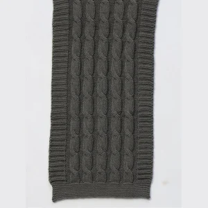 Handmade and Warm Oversize Scarf Grey Knitted - Image 6