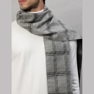 Men's Jaquard Weave Grey Checked Wool Reversible Scarf - Image 5