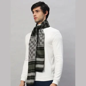 Winter Stylish Green Checks Wool Scarf - Image 3