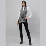 Women's Pashmina Grey Geometric Wool Scarf - Image 4