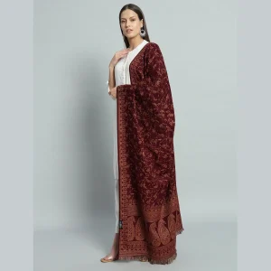 Women's Traditional Maroon Paisley Woolen Shawl - Image 3