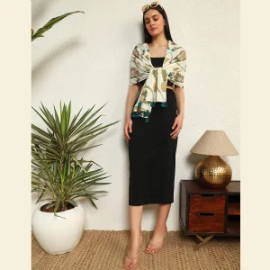 Beautiful Pineapple & Parrots Printed Long Scarf - Image 6