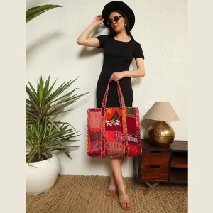 Beautiful Red Silk Fabric Patchwork Quilted Shoulder Bags - Image 4