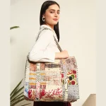 Beige Silk Fabric Patchwork Quilted Shoulder Bags Closure Zip Bags - Image 2