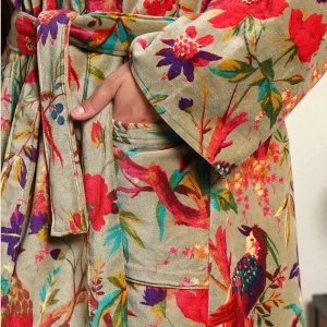 Green Floral Print Velvet Fabric Bath Robe For Women Gift - Image 9