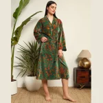 Luxury Green Floral Print Velvet Bathrobe for Women's - Image 4
