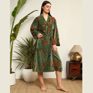 Luxury Green Floral Print Velvet Bathrobe for Women's - Image 4