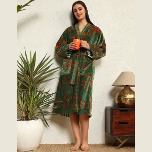 Luxury Green Floral Print Velvet Bathrobe for Women's - Image 7