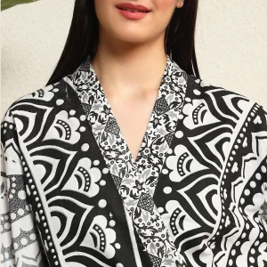 Women's Long Sleeve Bathrobe Handmade Mandala Print - Image 7