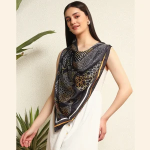 Women's Paisley Print Neck Headscarf (Black) - Image 3