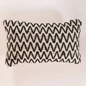 Handmade Cotton Rug Cushion Cover White & Black Zig Zag Pattern - Image 3