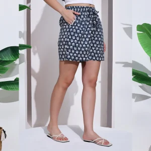 Blue Floral Printed Cotton Short Pants - Image 6