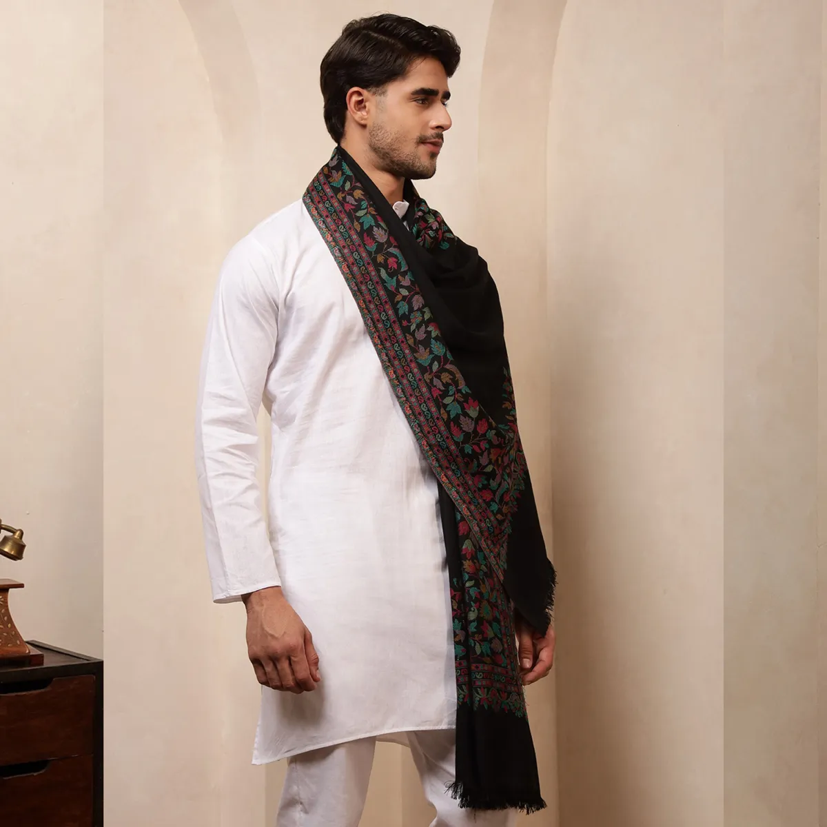 black-floral-mens-shawl-winters-wool-wrap MWS-53 (3)