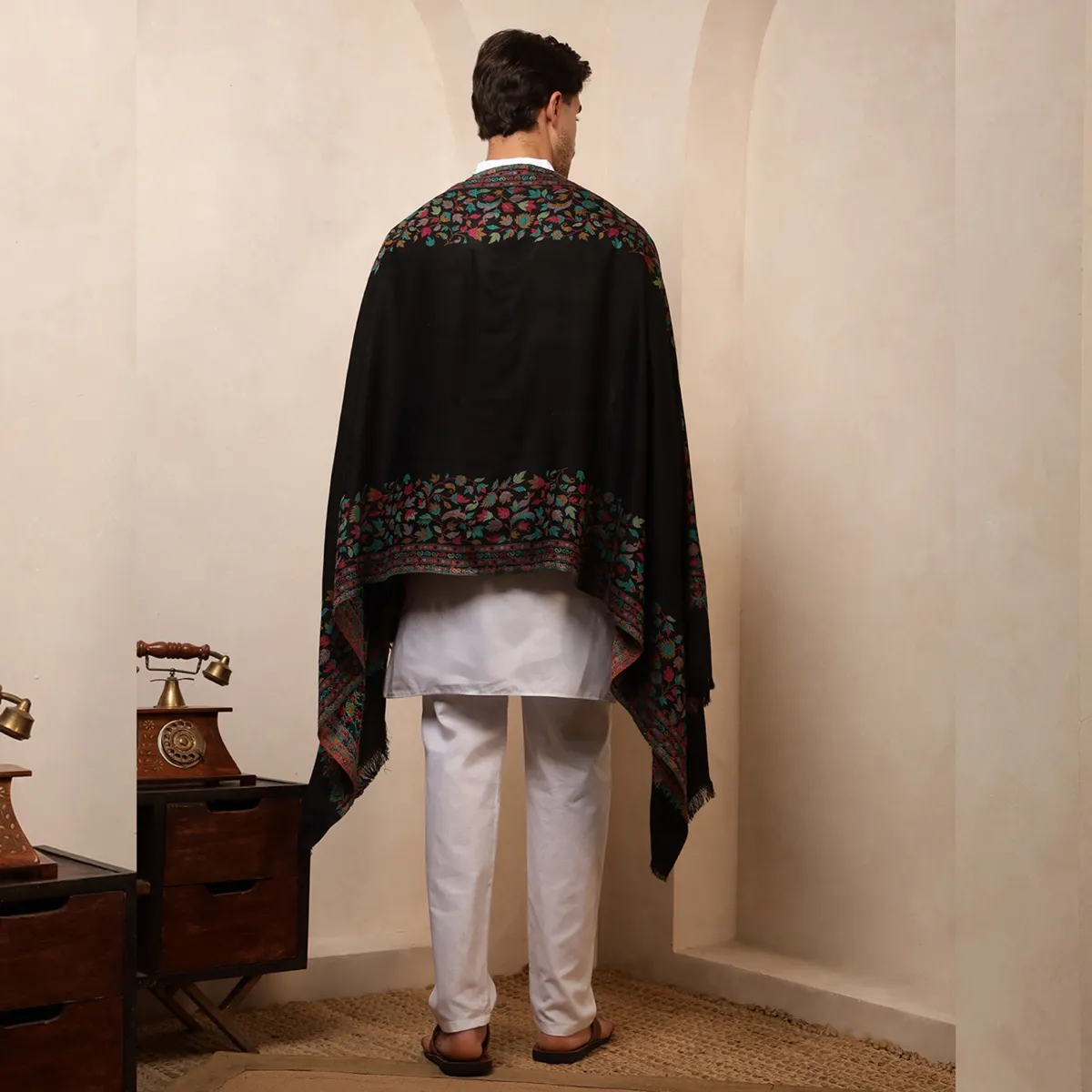 black-floral-mens-shawl-winters-wool-wrap MWS-53 (8)