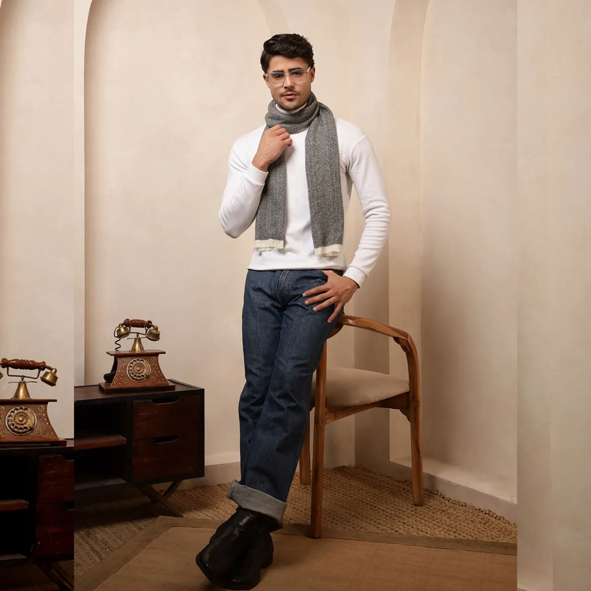 black-herringbone-muffler-mens-winter-wool-scarf WM-174 (4)