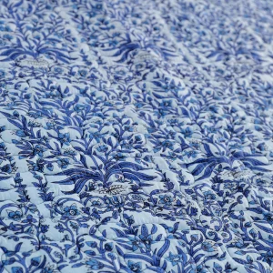 Blue Floral Print Soft Cotton Twin Size Blanket - Image 5