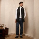 Indian Handmade Winter Wool Muffler Black Striped & Triangle - Image 6
