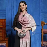 Kashmiri Pink Paisley Wool Stole