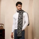 Kashmiri Soft Wool Gray Paisley Men's Muffler / Scarf - Image 3