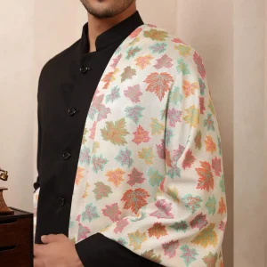Kullu White Leaf Designs Men's Wool Shawl - Image 6